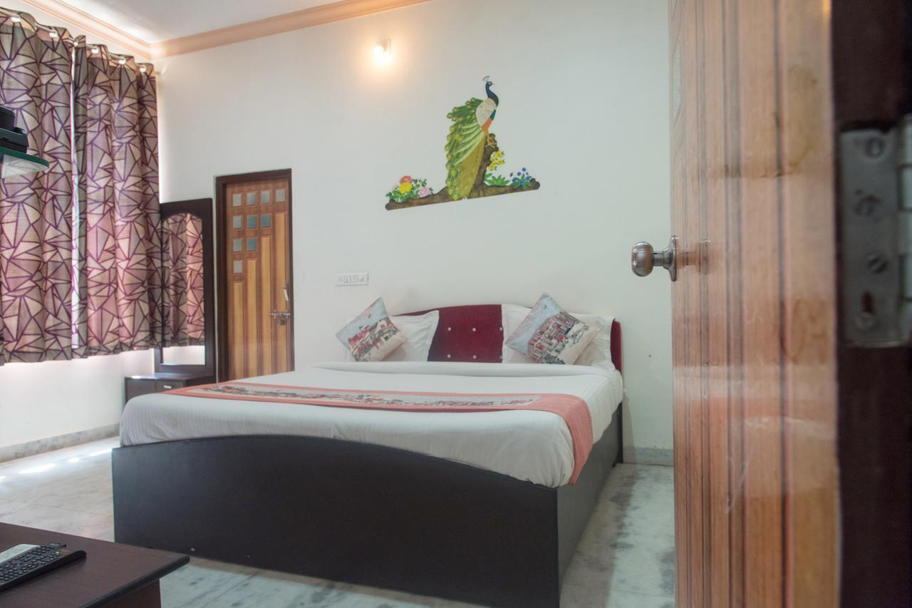 Oyo 11743 Hotel Shree Krishna Udaipur Kültér fotó